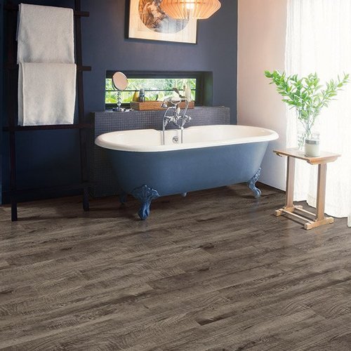 Waterproof luxury vinyl floors in Springfield VA from Carpetland