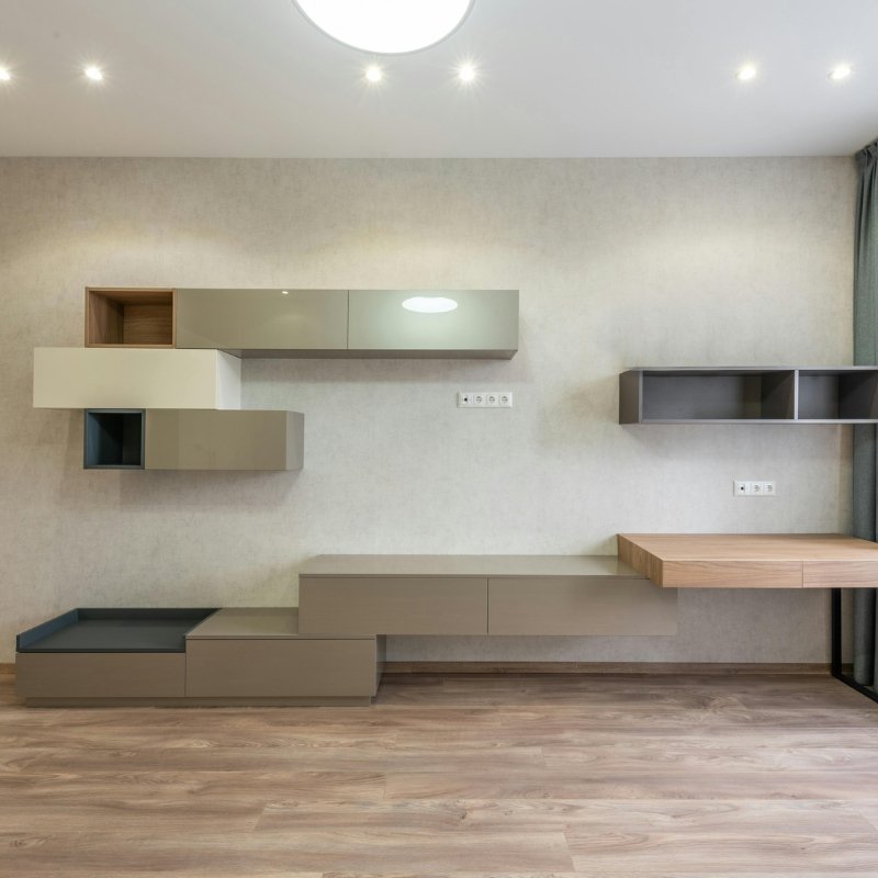 Laminate flooring in a compact room