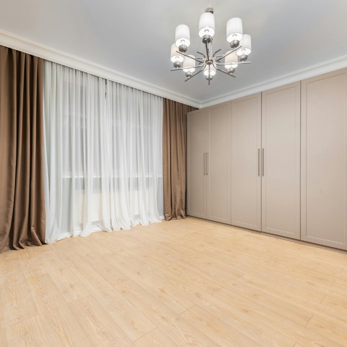 Laminate flooring in an open room